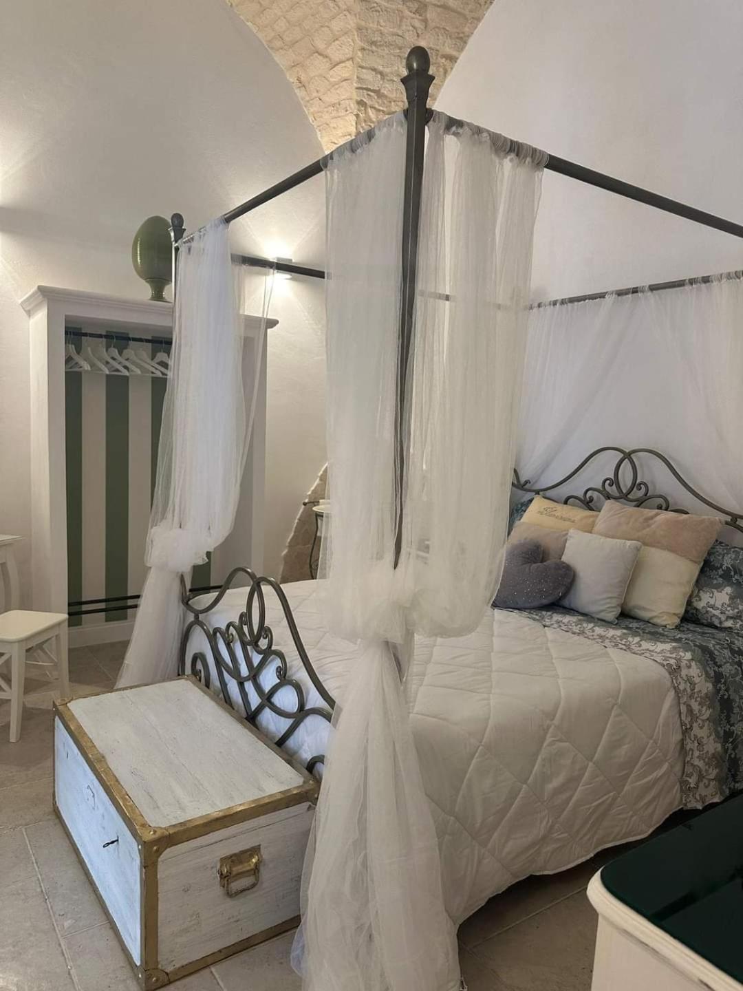 Un Giorno Bellissimo Suite & Spa มาร์ตินาฟรังกา ภายนอก รูปภาพ